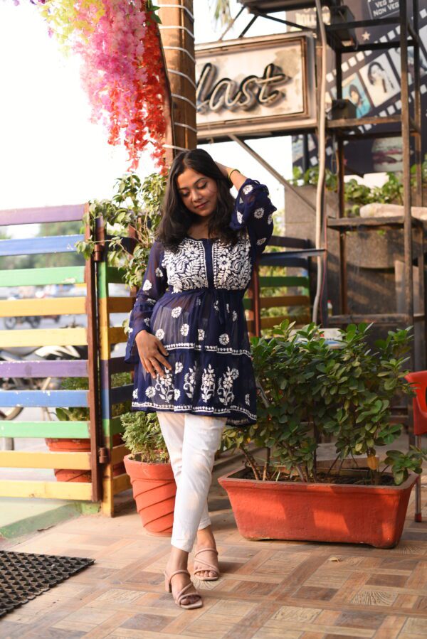 heavy stylish chiken kurti