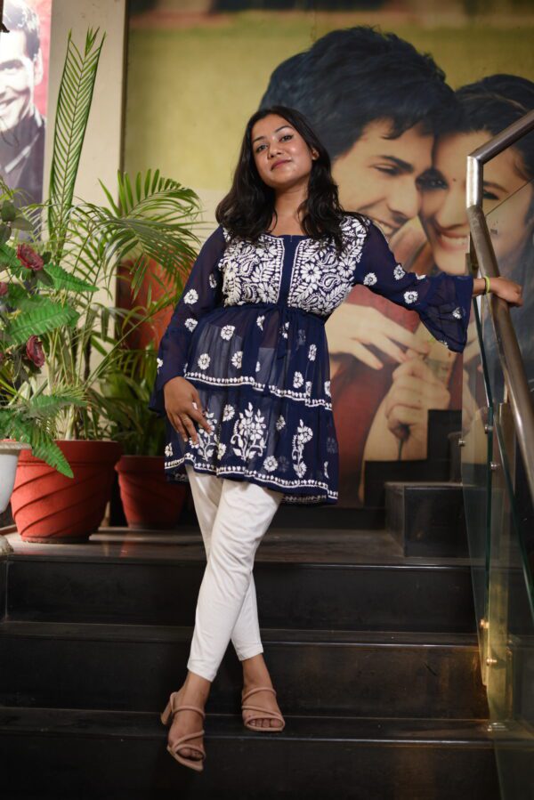 heavy stylish chiken kurti