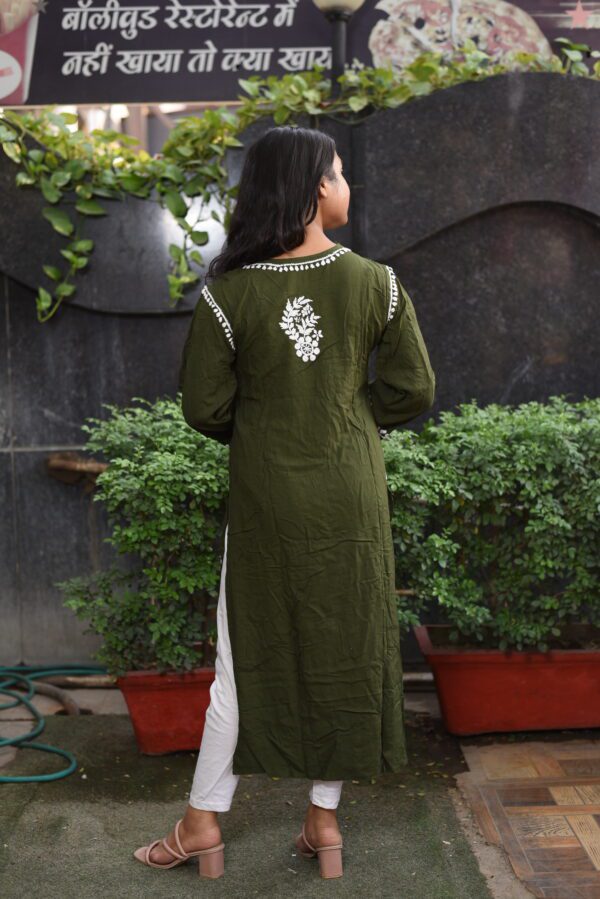 Simple & sover kadhai work kurti