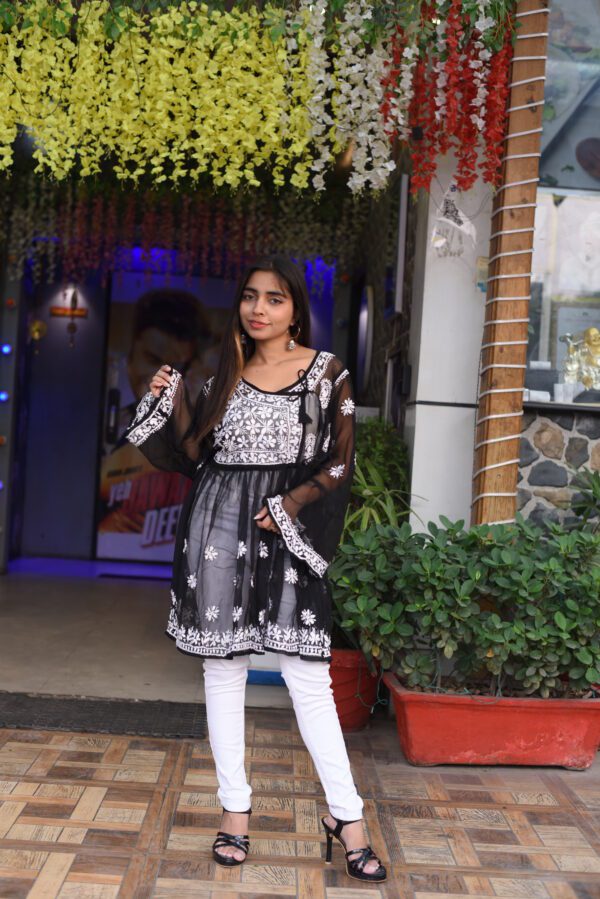 Traditional Black chikankari kurti