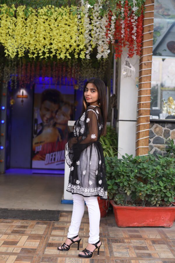 Traditional Black chikankari kurti