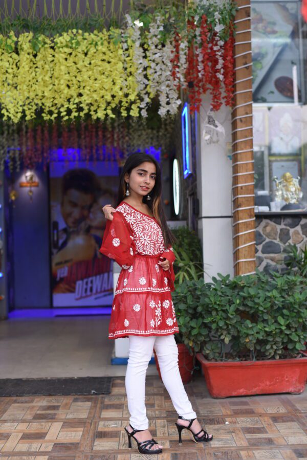 red chikan kurti