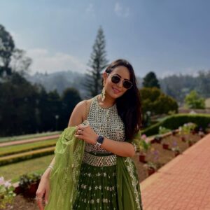 Green Georgette lehnga with sequence zari work - Image 3